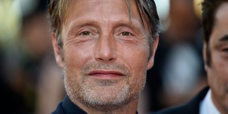 Mads Mikkelsen in talks to replace Johnny Depp in Fantastic Beasts 3