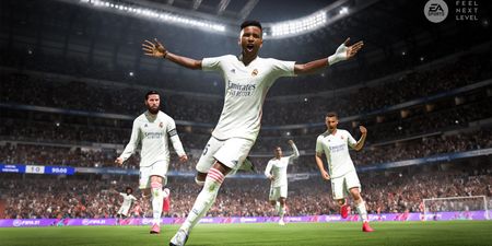 PS5 controller trigger will tighten to indicate player fatigue on FIFA 21