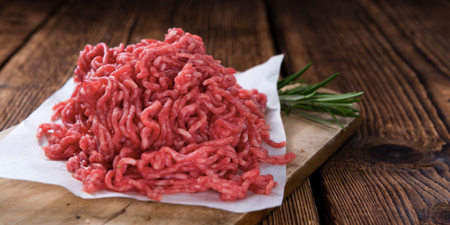 Americans warned not to eat raw meat sandwiches over the Christmas period