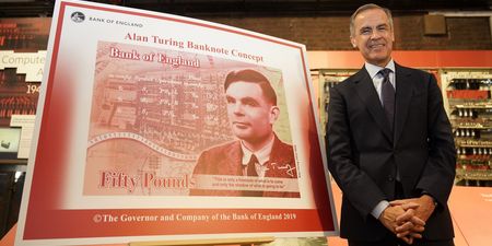 Alan Turing to feature on new £50 note