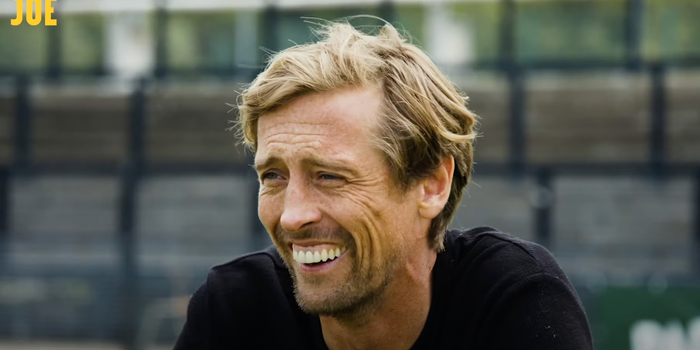 Peter Crouch answers dumb questions about others ask tall people
