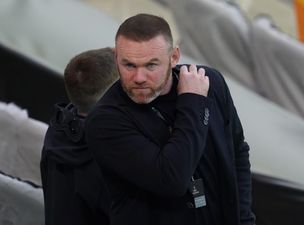 Wayne Rooney blackmail complaint caused by ‘£10k or Coleen sees this’ message