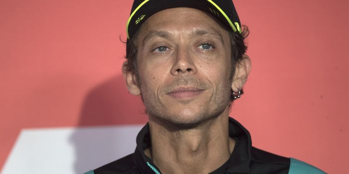 Valentino Rossi to retire after 25 years in MotoGP
