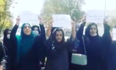 Brave Afghan women stand up to Taliban in street protests
