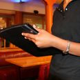 Waitress shares horrifying note left by ‘creepy’ customer alongside £750 tip