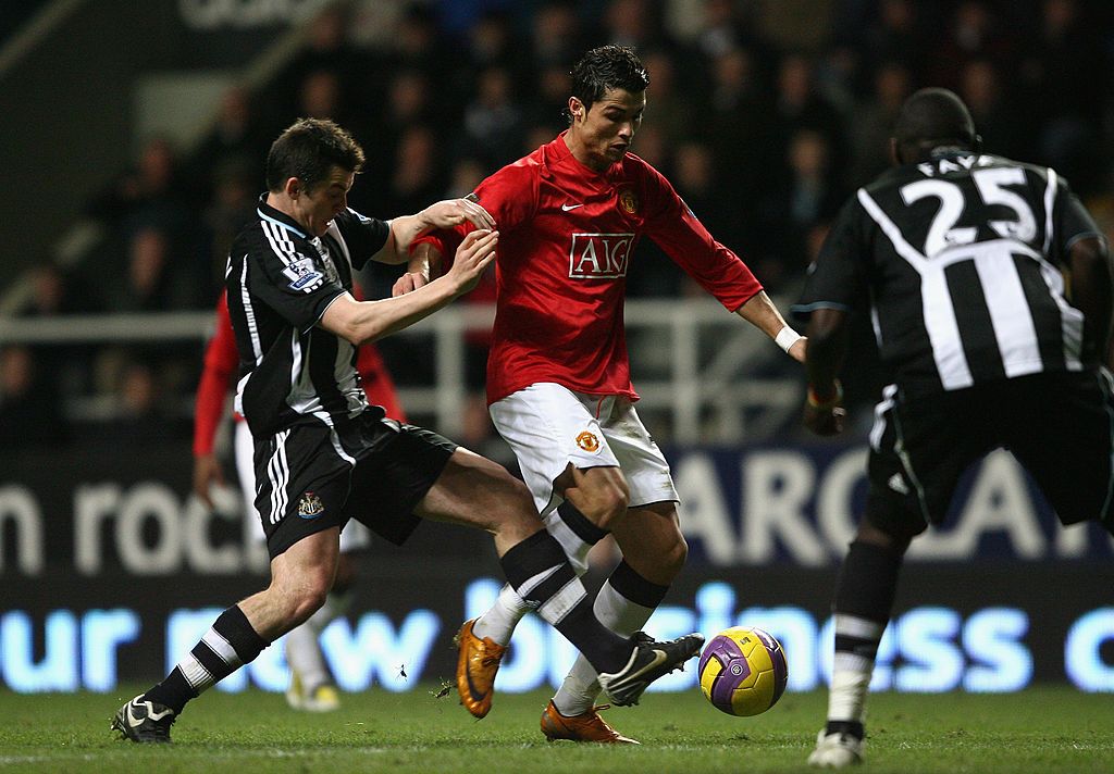 Ronaldo playing against Newcastle back in 2008