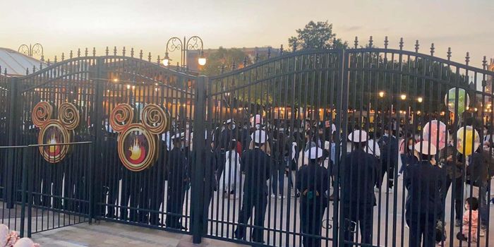 Shanghai Disneyland lockdown after one Covid case