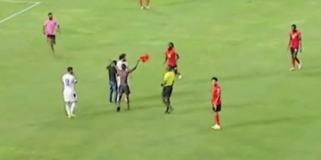 Egypt game stopped three times as fans try to get photo with Mohamed Salah