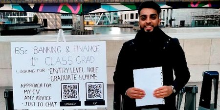 Job seeker pitches for work at Tube station, gets interview in 3 hours and has job by end of week
