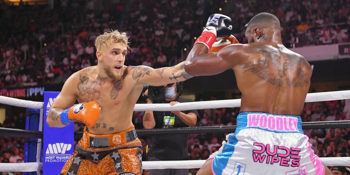 Jake Paul announces Tyron Woodley replaces Tommy Fury