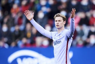 Frenkie de Jong could snub Man United ‘because the weather is bad’