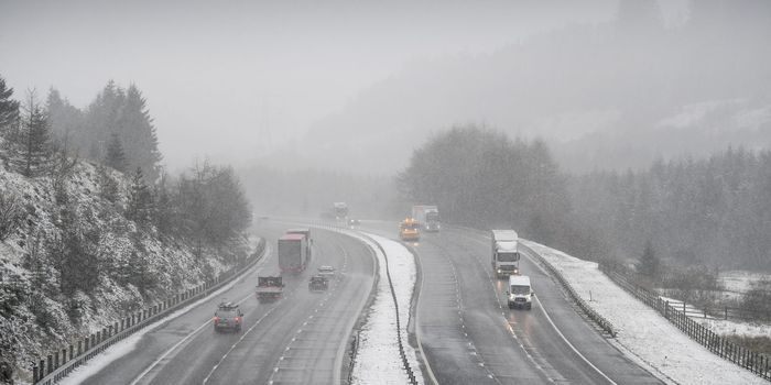 Weather warning for snow in parts of UK