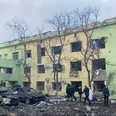 Pregnant woman pictured being rescued from bombed Mariupol hospital dies with baby