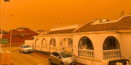 Sky turns completely orange in Spain and Britain could be next
