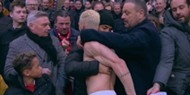Ajax fan sneakily steals Antony’s shirt in front of group of children