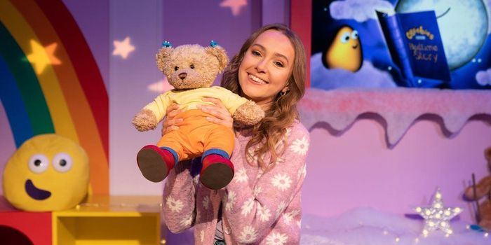 Rose Ayling-Ellis will become the first person to sign a CBeebies BedTime Story (BBC)