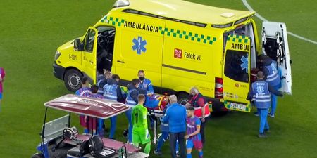 Ronald Araujo taken to hospital following nasty injury with Barcelona teammate