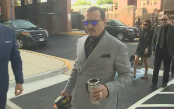 Johnny Depp says he cooked waffles for his fans as he arrives at courthouse