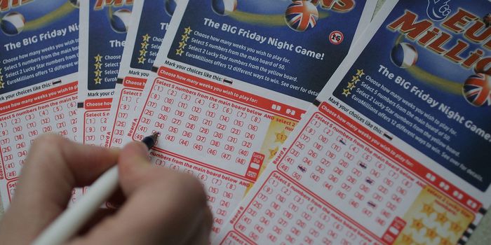 Brit wins biggest ever National Lottery jackpot