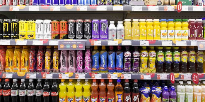 CARDIFF, UNITED KINGDOM - SEPTEMBER 21: Fizzy, sugary drinks on a supermarket shelf on September 21, 2017 in Cardiff, United Kingdom. (Photo by Matthew Horwood/Getty Images)