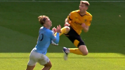 “He’s just lost it” – Nathan Collins shown straight red for high tackle on Jack Grealish