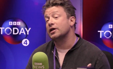 Jamie Oliver to ‘fight’ Liz Truss over free school meals as he has ‘no faith’ in her