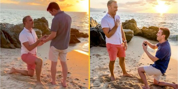 Couple propose to each other at the same time