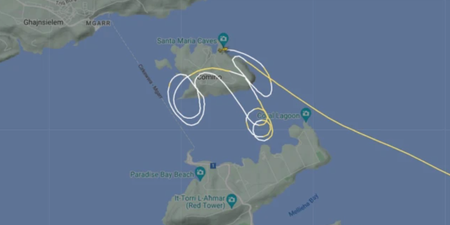 Helicopter pilot pulls off very cheeky flight pattern