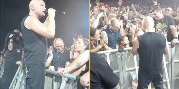 Heavy metal singer pauses show after scaring girl in front row
