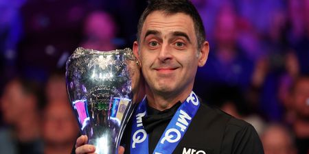 Ronnie O’Sullivan spotted waiting for bus, smoking a cigarette, before £250,000 UK Championship win
